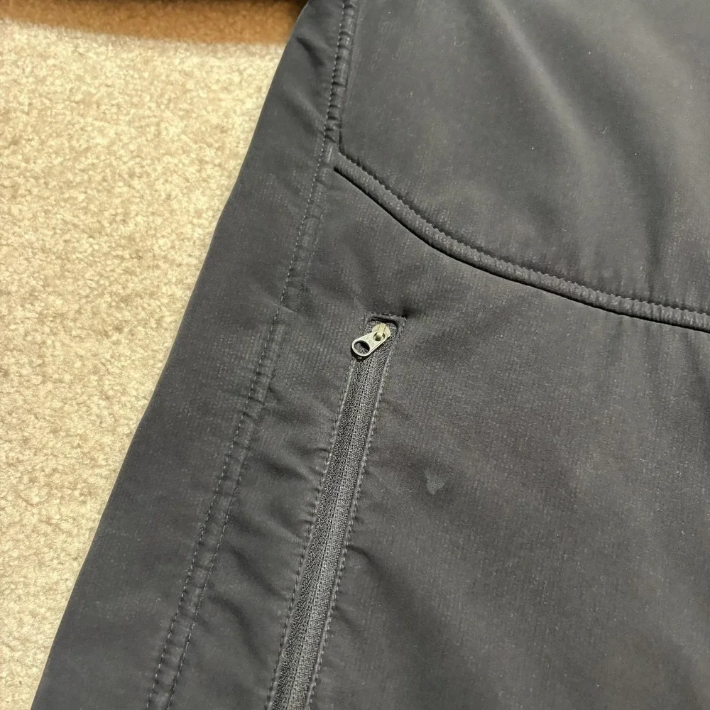 The North Face Summit Series Jacket Mens Small Black Softshell Fleece Lined